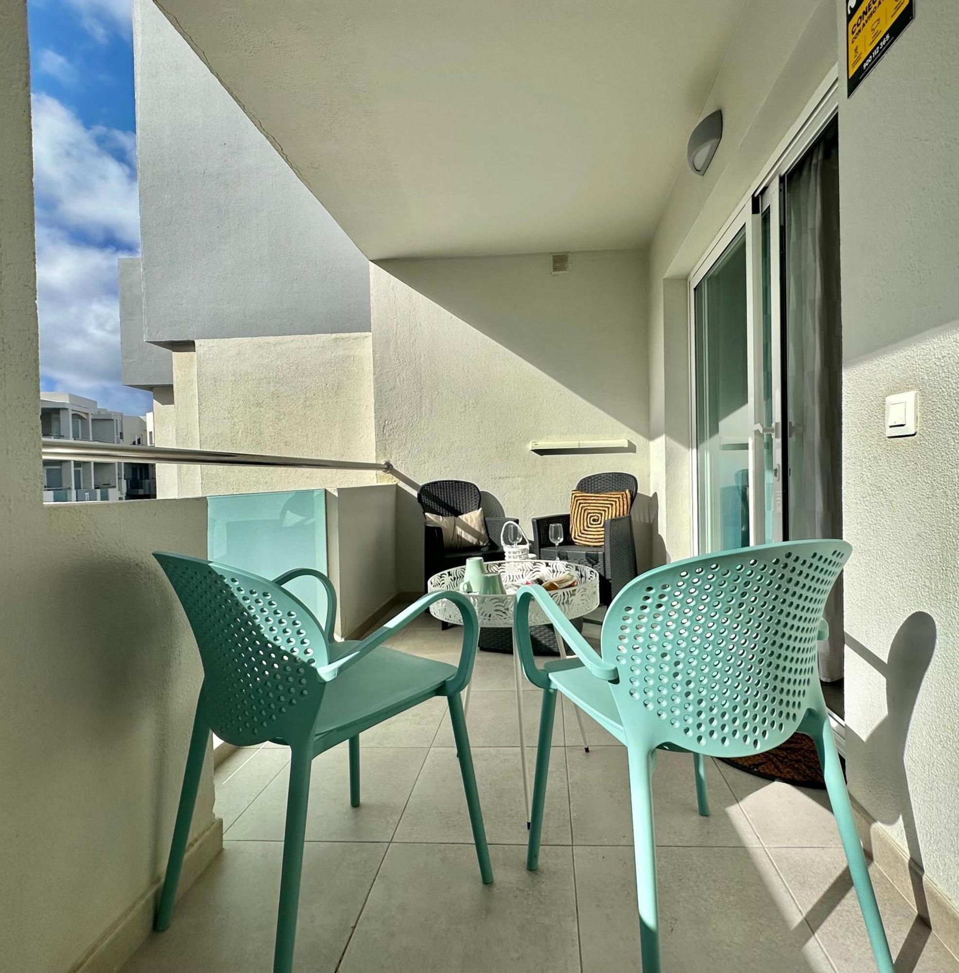 Basa Paradise - Piscina, Terraza, Wifi Y Parking Corralejo Luaran gambar