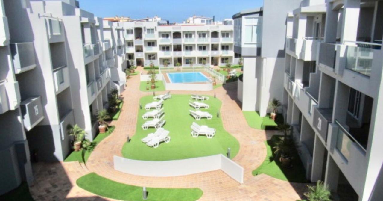 Basa Paradise - Piscina, Terraza, Wifi Y Parking Corralejo Luaran gambar